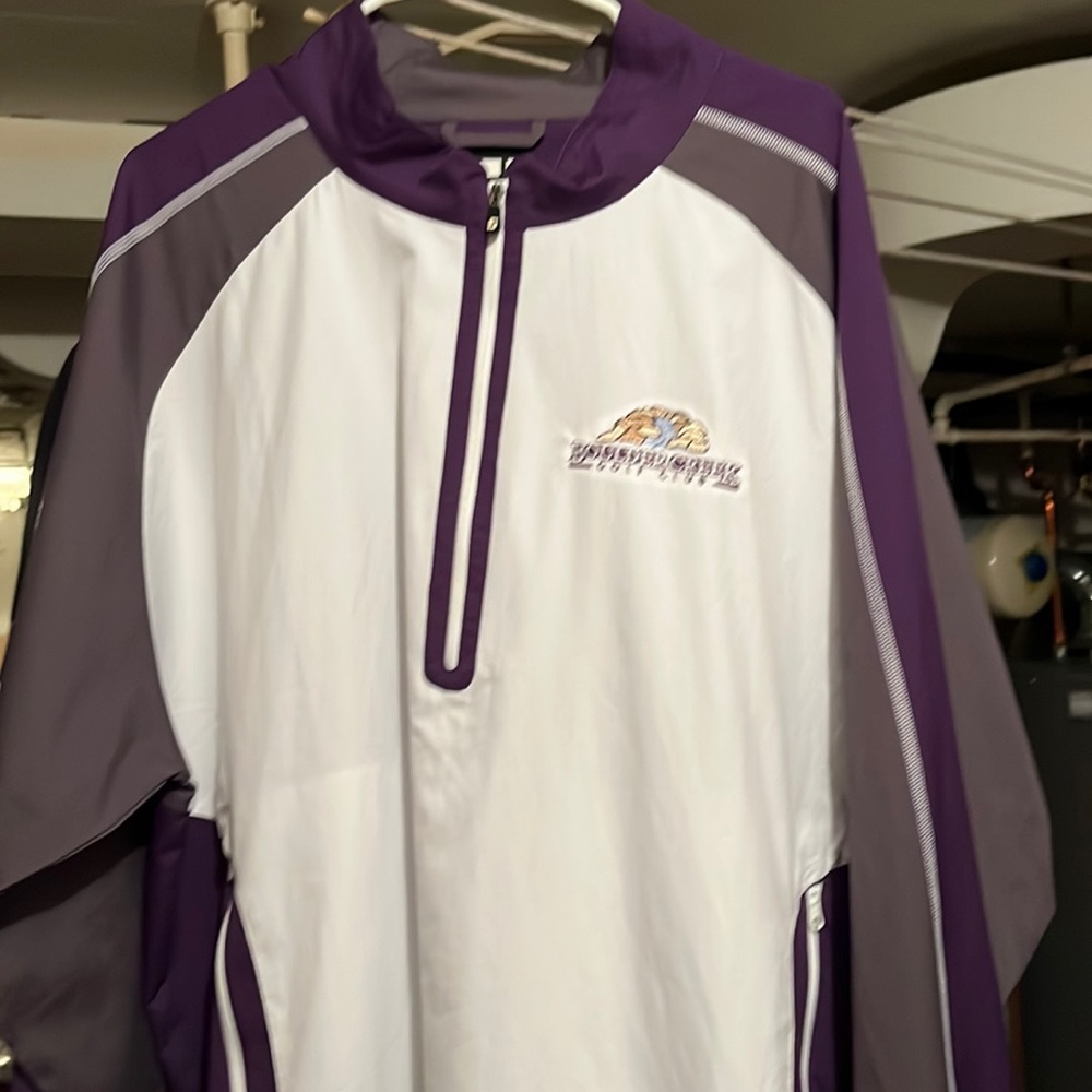 Men’s FJ long sleeve golf jacket